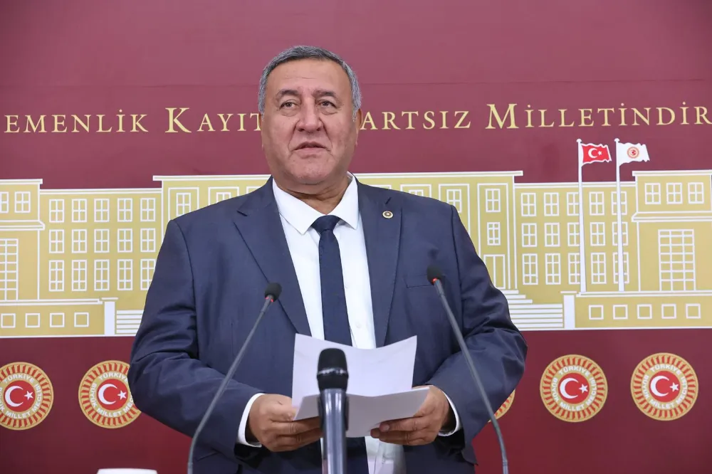   GÜRER: “EN DÜŞÜK EMEKLİ MAAŞI ASGARİ ÜCRET OLMALIDIR”