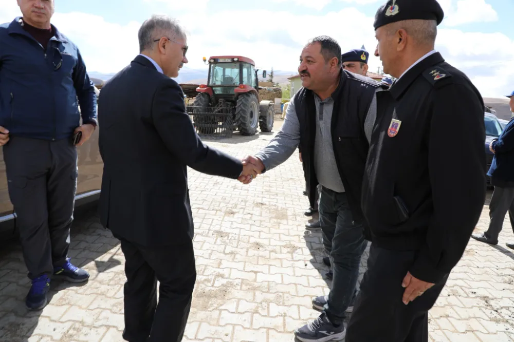 VALİ CAHİT ÇELİK, ÖZYURT KÖYÜ’NÜ ZİYARET ETTİ