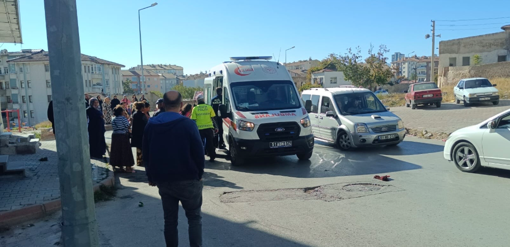 Niğde’de Trafik Kazası İki Çocuk Yaralandı