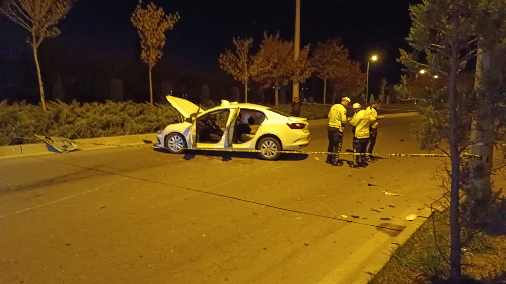 Niğde’de Trafik Kazası: 2 Otomobil Çarpıştı, 5 Ağır Yaralı