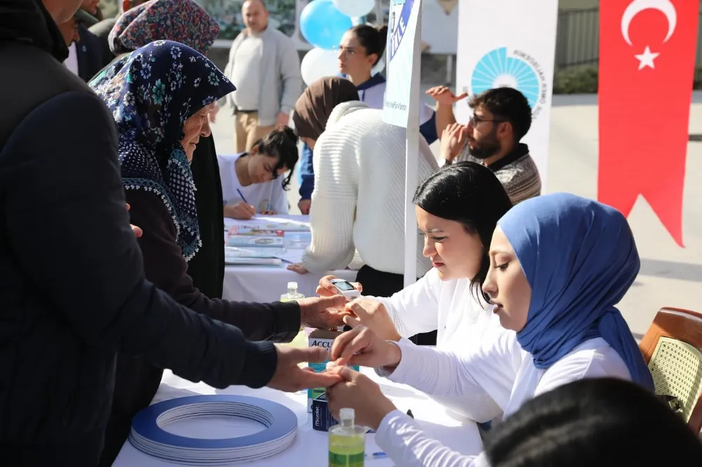 NÖHÜ’DEN DİYABETE FARKINDALIK ETKİNLİĞİ