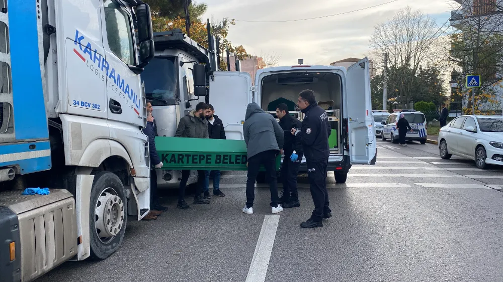 KORKUNÇ OLAY TIR KABİNİNDE ASILI HALDE ÖLÜ BULUNDU