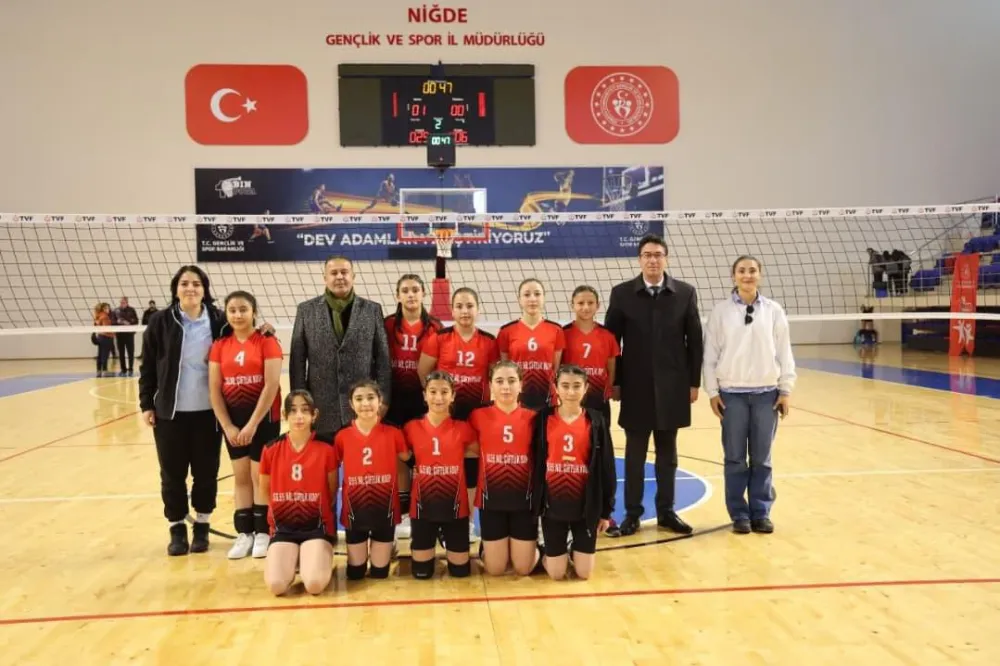 Niğde’de Voleybol Heyecanı Başladı!