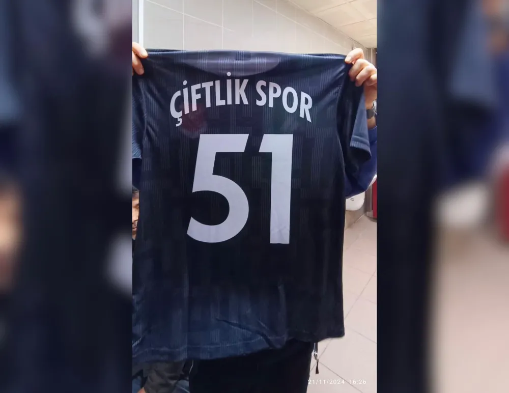 Niğde Çiftlik Spor’un Yeni Forması Tanıtıldı