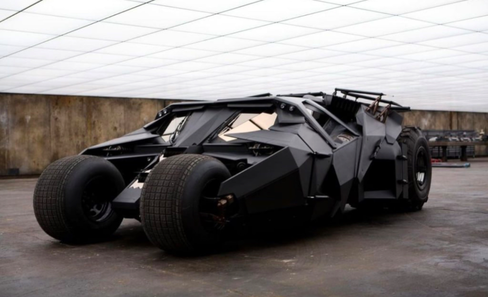 Batman’in İkonik Aracı Batmobil Satışa Çıktı!