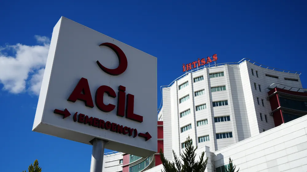 Bacayı temizlerken havalandırma boşluğuna düşen kadın hayatını kaybetti