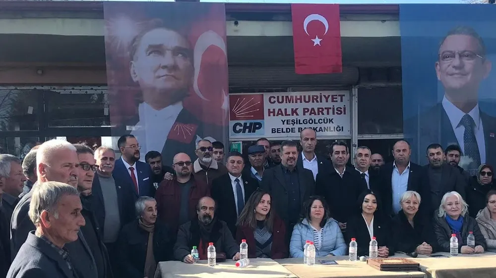 CHP Genel Başkan Yardımcısı Erhan Adem Yeşilgölcük Belde Teşkilatı Binasının Açılışını Yaptı