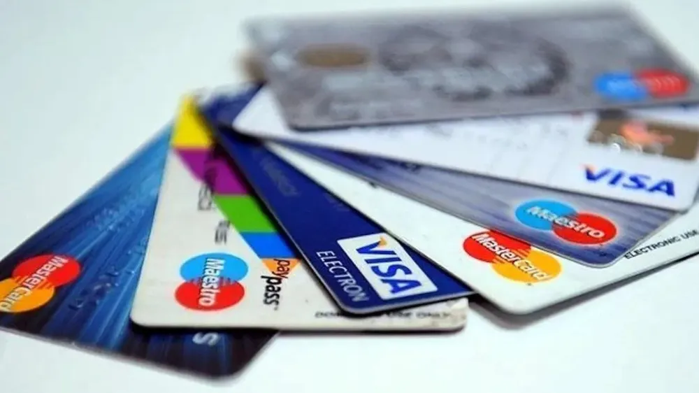 Kredi kartlarında yeni dönem resmen başlıyor