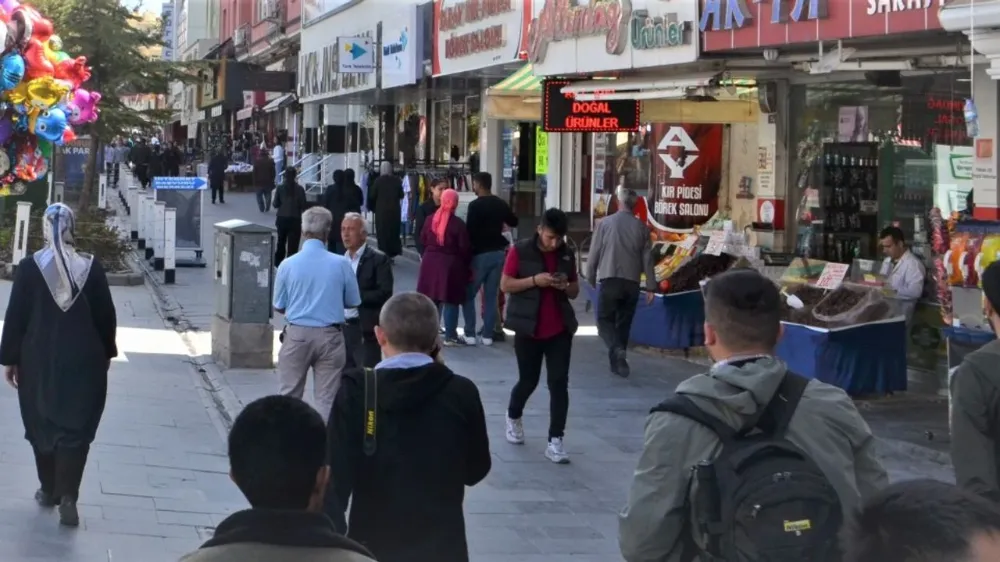 Esnaflar “Fırsatçılık Fabrika ile Son Satıcı Arasında”