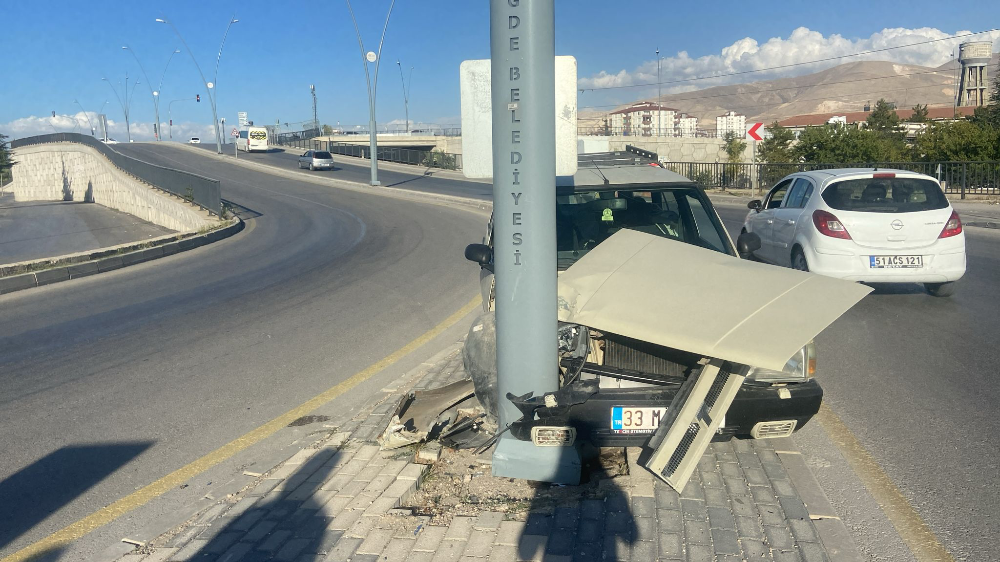 Niğde’de Trafik Kazası: Suriyeli Kadın Yaralandı