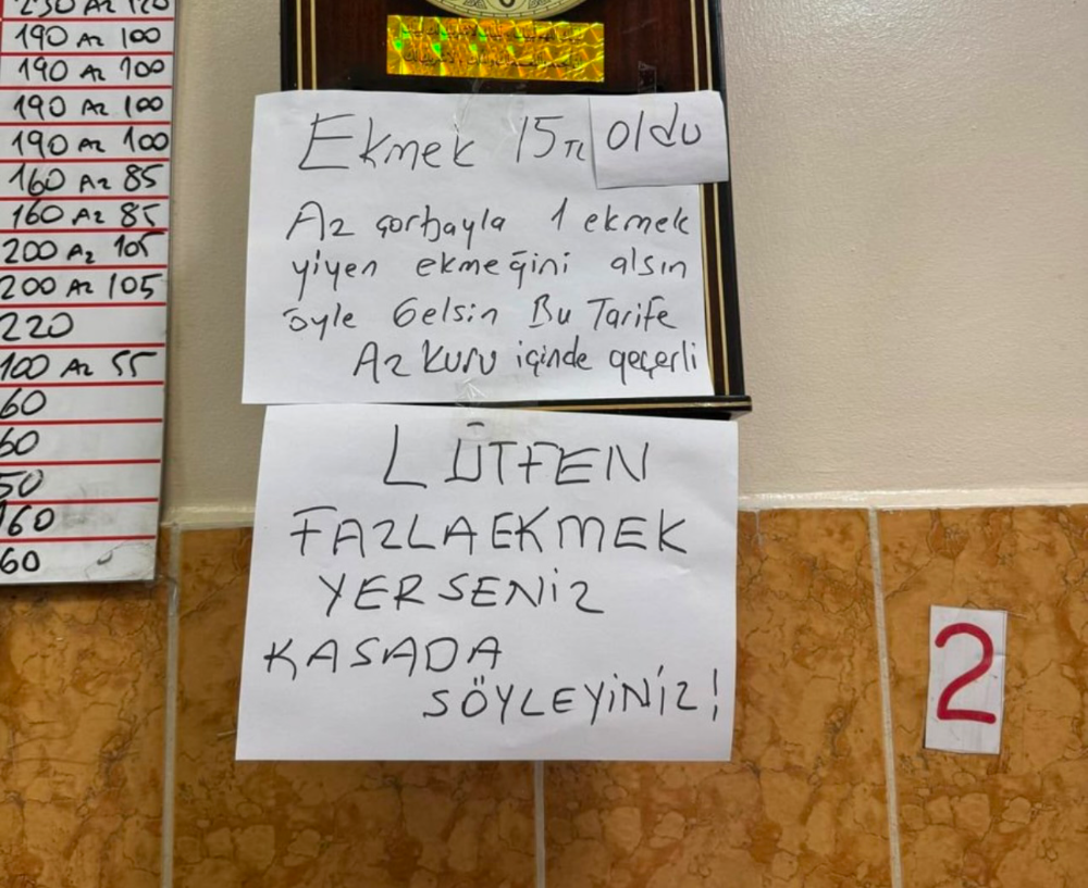 Lokantada Ekmek Yazısı Dikkat Çekti: “Ekmek 15 TL Oldu”