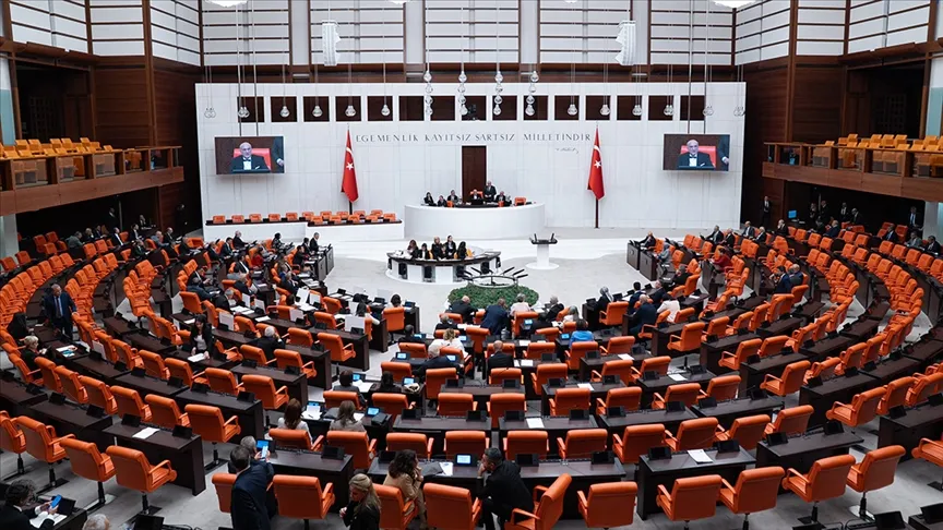 YENİ TRAFİK CEZALARI YOLDA! MECLİS GÖRÜŞMELERİ BAŞLIYOR