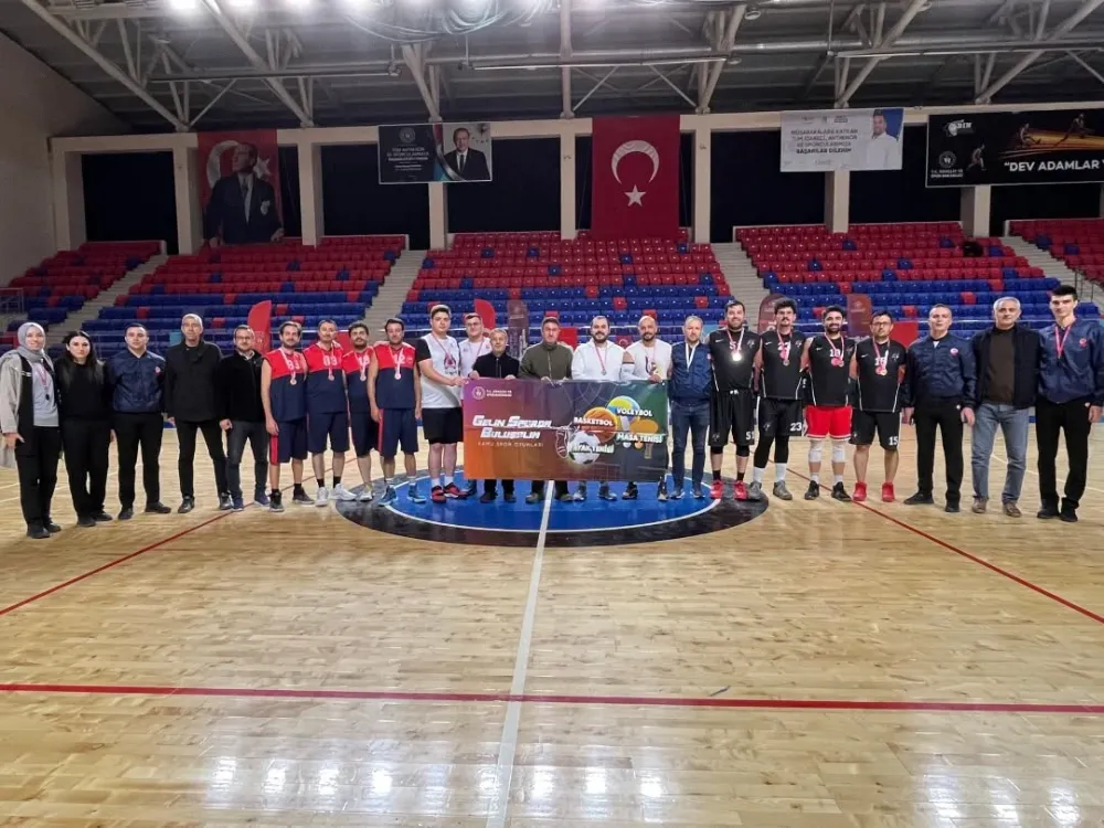 3. KAMU SPOR OYUNLARI 3x3 BASKETBOL TURNUVASI NİĞDE’DE SONA ERDİ