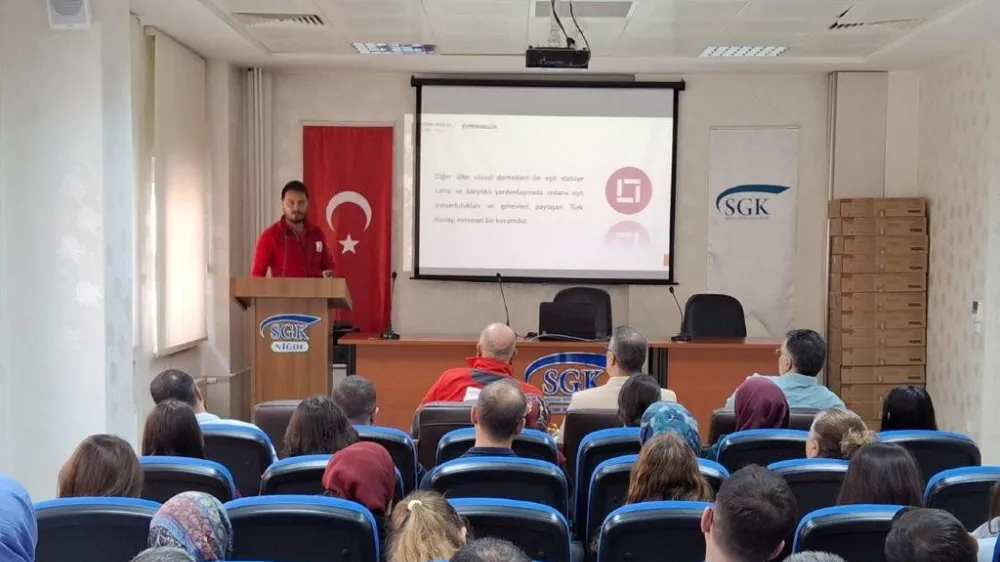NİĞDE SGK’DA KIZILAY HAFTASI SEMİNERİ DÜZENLENDİ