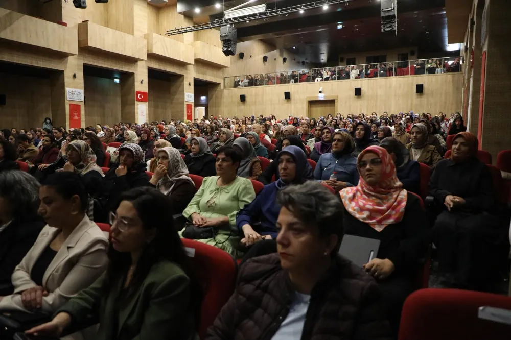 NİĞDE’DE “GÖNÜL ELÇİLERİ” PROGRAMINDA UMUT MESAJLARI