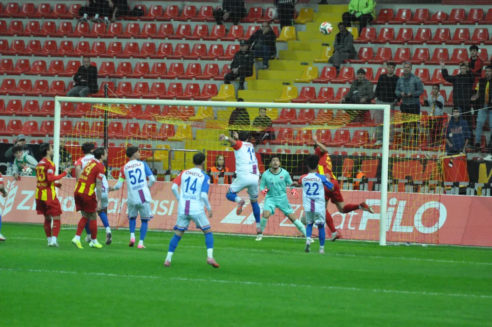 NİĞDE KUPAYA VEDA ETTİ