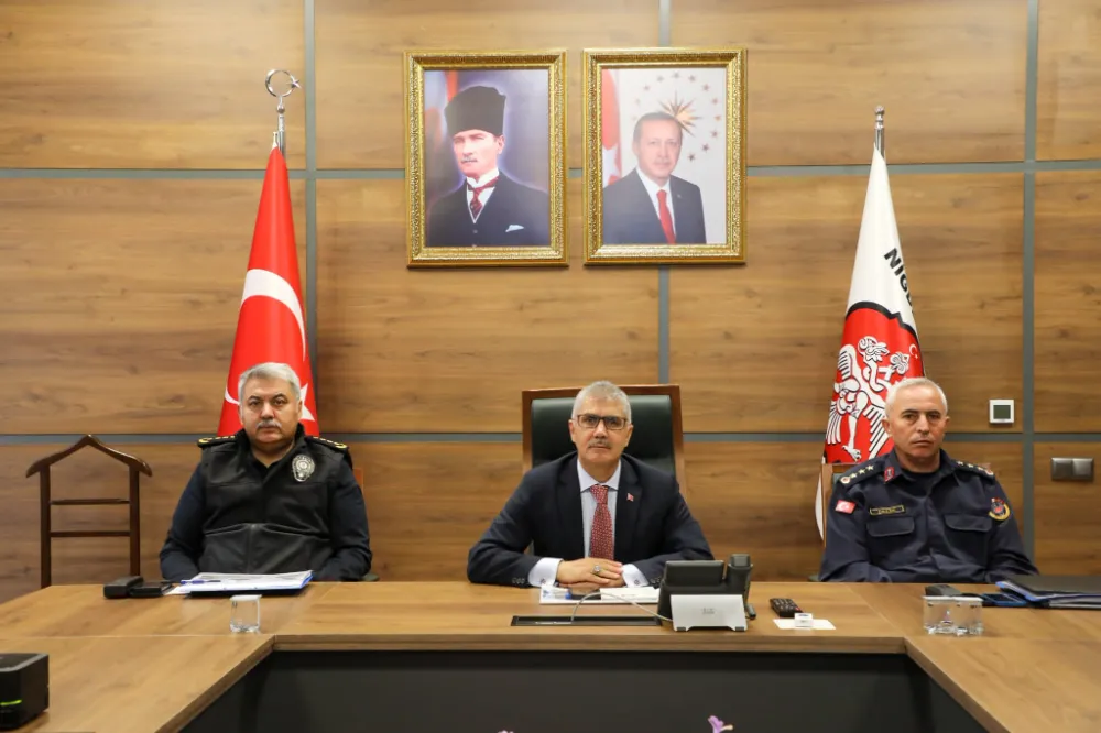 NİĞDE’DE ASAYİŞ VE GÜVENLİK TOPLANTISI