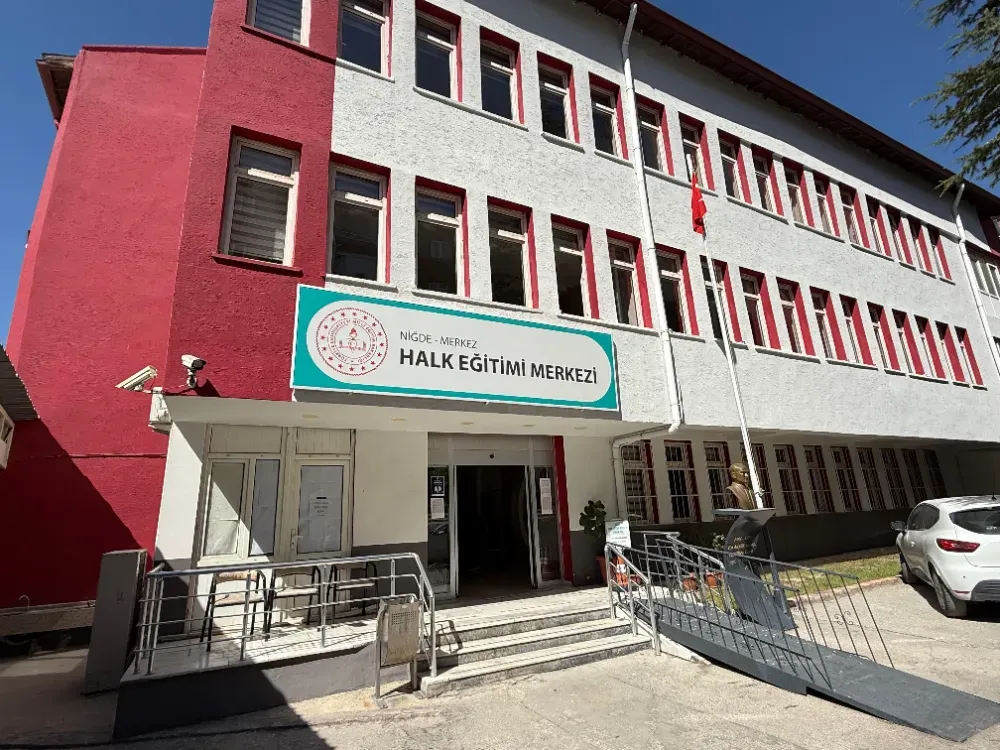 NİĞDE HALK EĞİTİM MERKEZİNDEN YENİ KURS: HASTA VE YAŞLI BAKIMINA DESTEK