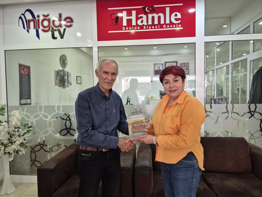 HAKKI ÇETİNKAYA’NIN İLK KİTABI “MÜBADİLLER” YAYIMLANDI
