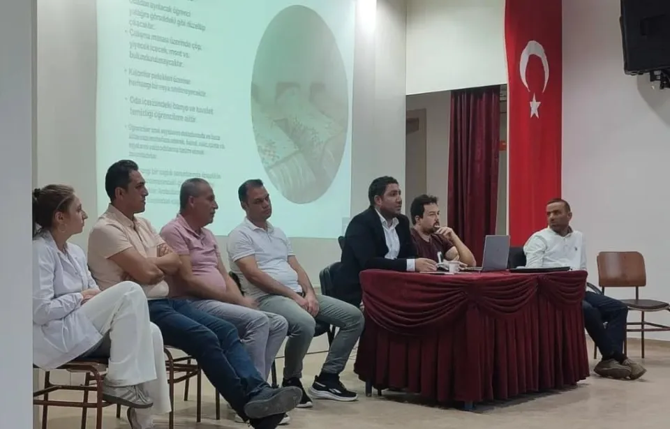 NİĞDE’DE KYK YURTLARINDA UYUM SÜRECİ TOPLANTILARI DÜZENLENDİ