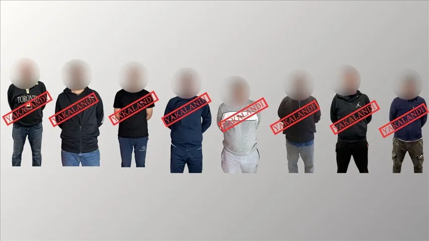 KIRMIZI BÜLTENLE ARANAN 8 SUÇLU TÜRKİYE’YE GETİRİLDİ