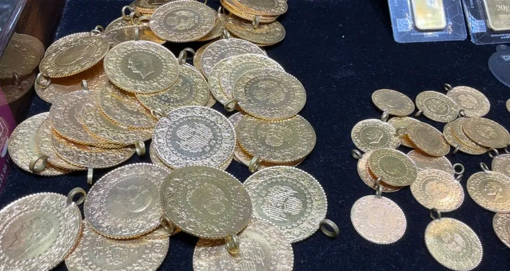 ALTIN VE DOLAR PİYASASINDA YÜKSELİŞ DEVAM EDİYOR