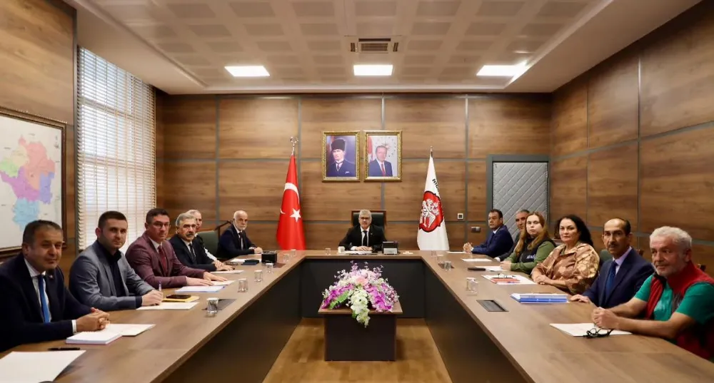 CUMHURİYET BAYRAMI COŞKUSU ALADAĞLAR’A TAŞINIYOR: 102 DAĞCI ZİRVEYE TIRMANACAK            