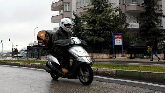 MOTOSİKLET GÜRÜLTÜSÜ NİĞDE’Yİ BIKTIRDI: “GECE GÜNDÜZ SESSİZLİK KALMADI”