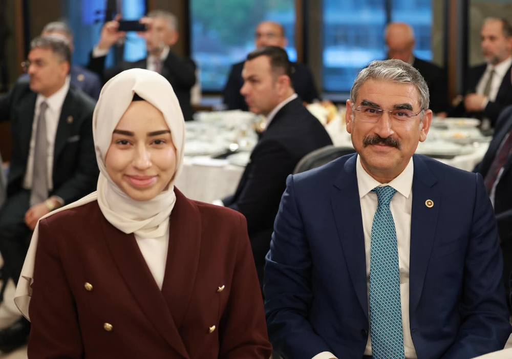 CUMHURBAŞKANI ERDOĞAN BAŞKANLIĞINDA MİLLETVEKİLLERİ BULUŞMASI GERÇEKLEŞTİ
