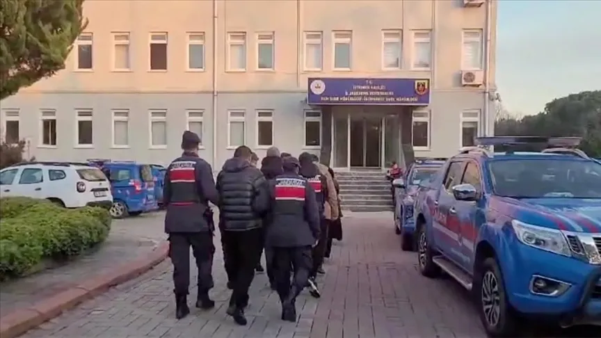 31 İLDE FETÖ OPERASYONU: 50 ŞÜPHELİ TUTUKLANDI