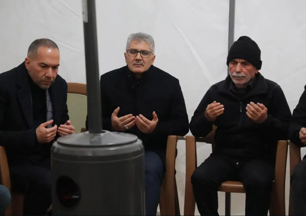 VALİ ÇELİK, ŞEHİT BURAK ÖZKAN’IN AİLESİNE TAZİYE ZİYARETİNDE BULUNDU