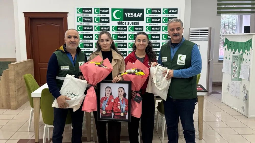 NİĞDE YEŞİLAY ŞUBESİ, ALTIN MADALYALI HALTERCİ KARDEŞLERİ MİSAFİR ETTİ
