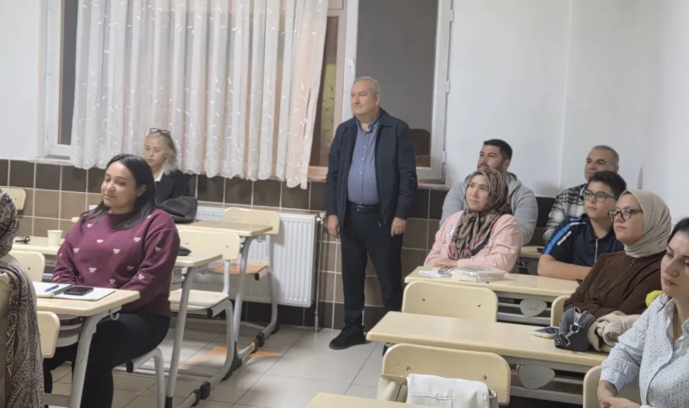 NİĞDE HALK EĞİTİM MERKEZİ’NDE “İŞ HAYATINDA İLETİŞİM” EĞİTİMİNE İNCELEME