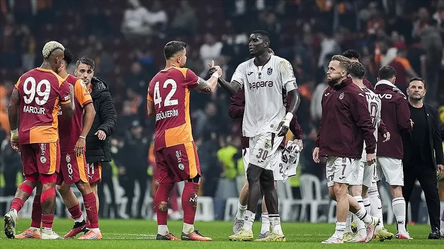 Galatasaray, konuk ettiği takipçisi Trabzonspor ile berabere kaldı