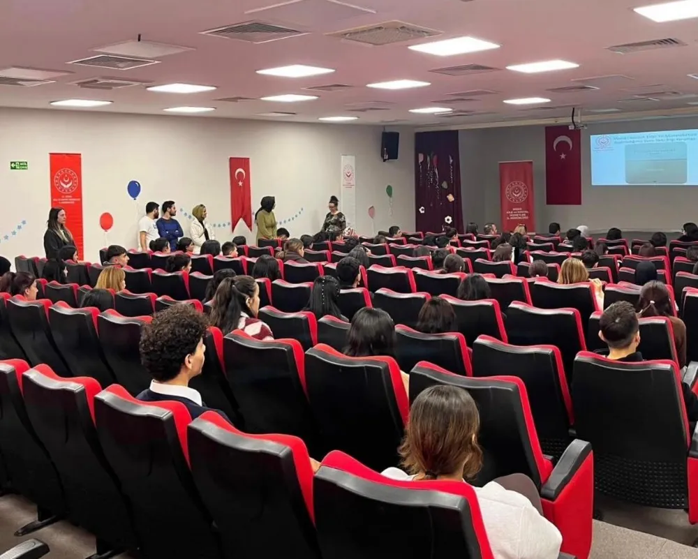 KORUMA ALTINDAKİ ÇOCUKLAR “PEYGAMBERİMİZİN HAYATI” YARIŞMASINDA BULUŞTU