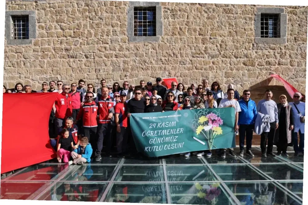 ÖĞRETMENLER GÜNÜ DOĞADA KUTLANDI