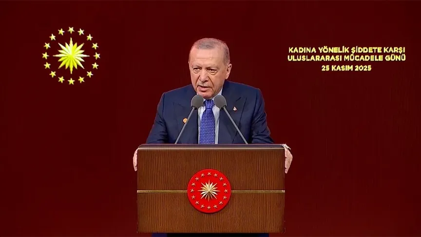 Cumhurbaşkanı Erdoğan: Kadına ve çocuğa karşı şiddet bir insanlık suçudur
