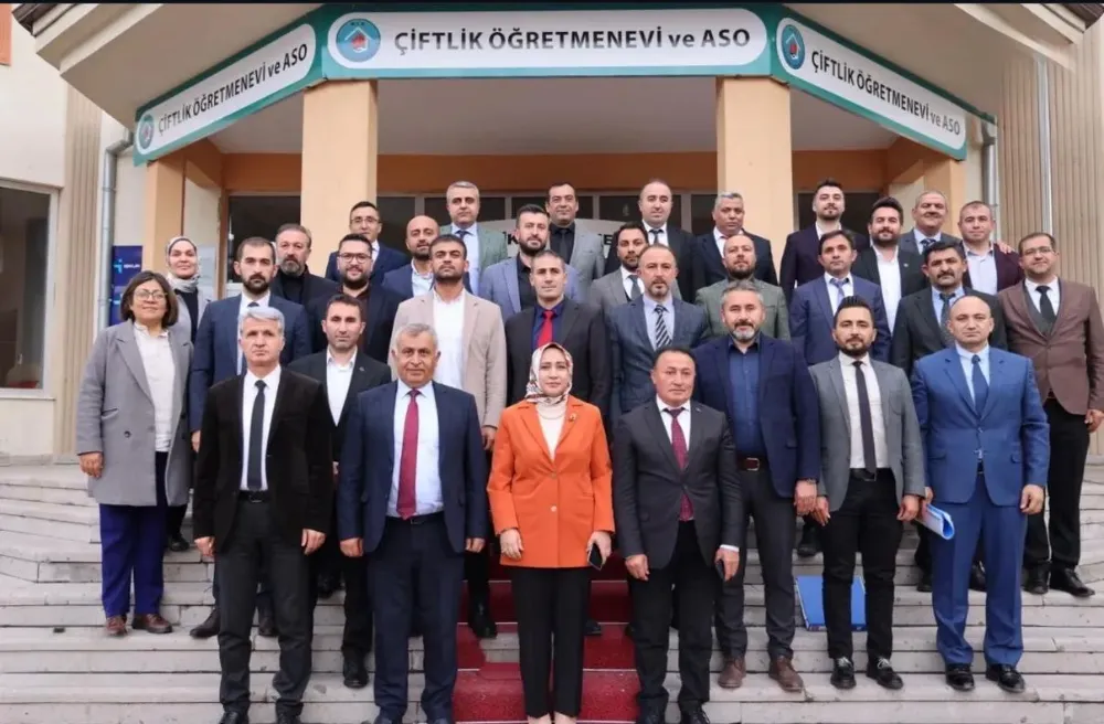 ÇİFTLİK’TE EĞİTİMDE YENİ DÖNEM TOPLANTISI