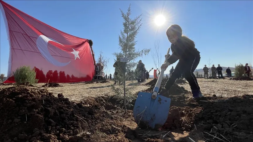 YEŞİL VATAN İÇİN NİĞDE