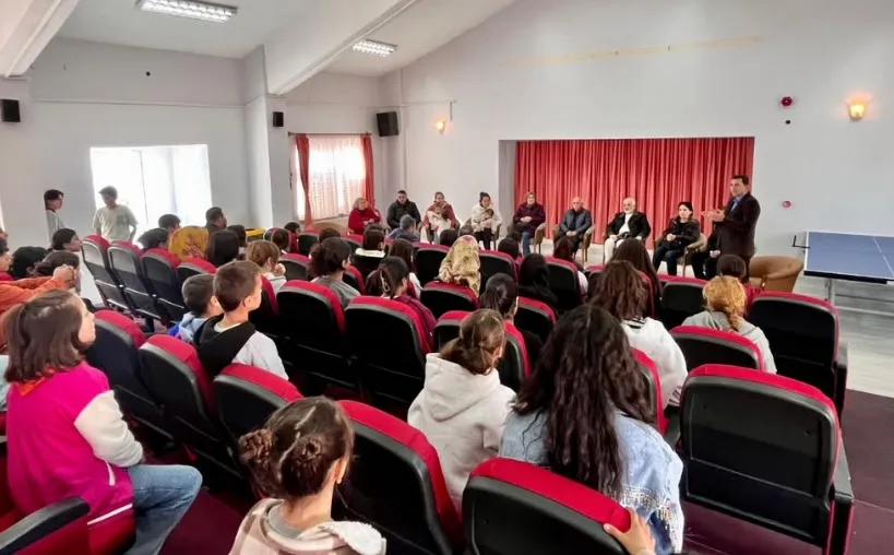 NİĞDE ÇOCUK EVLERİ SİTESİ’NDE ŞEHİT BURAK ÖZKAN ANILDI