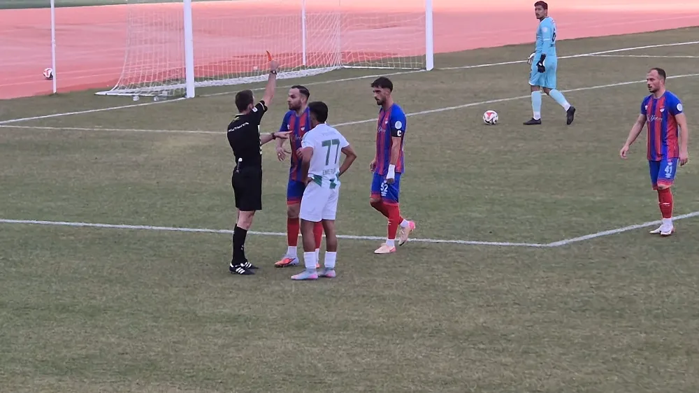 NİĞDE BELEDİYESPOR’DAN HAKEM KARARLARINA SERT TEPKİ (VİDEO HABER)