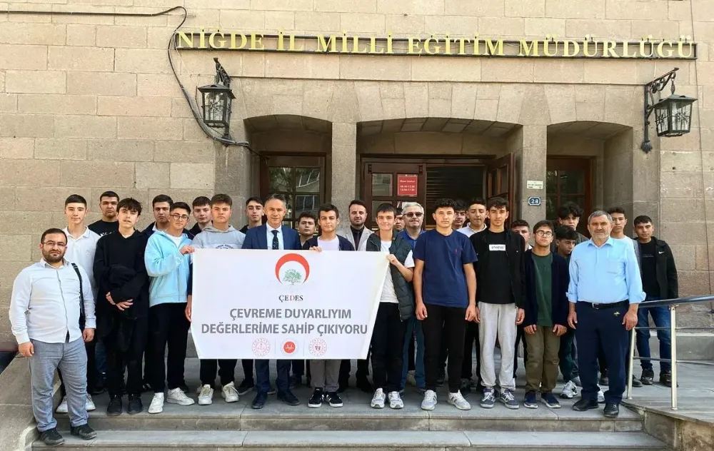 DEĞERLERİNE SAHİP ÇIKAN NİĞDELİ ÖĞRENCİLER KAMPA UĞURLANDI