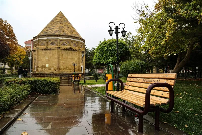 NİĞDE’DE BU HAFTA HAVA SERİNLEYİP YAĞIŞA DÖNÜYOR