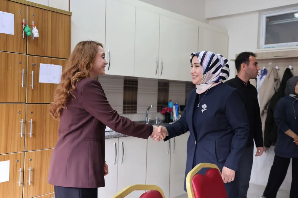 NİĞDE’DE OKULLARDA RENKLİ EĞİTİM BULUŞMALARI