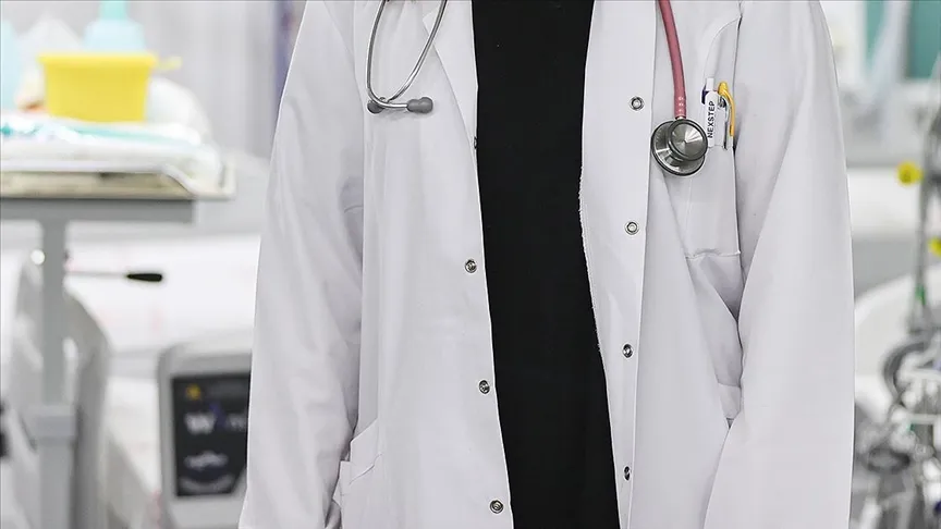 TIP FAKÜLTESİ ÖĞRENCİLERİ BEYAZ ÖNLÜKLERİNİ GİYMEYE HAZIRLANIYOR