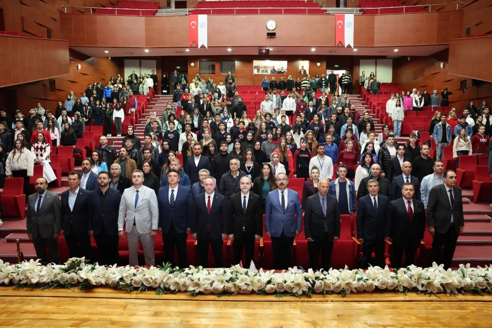 YEŞİL YAKALILAR NİĞDE’DE GENÇLERLE BULUŞTU