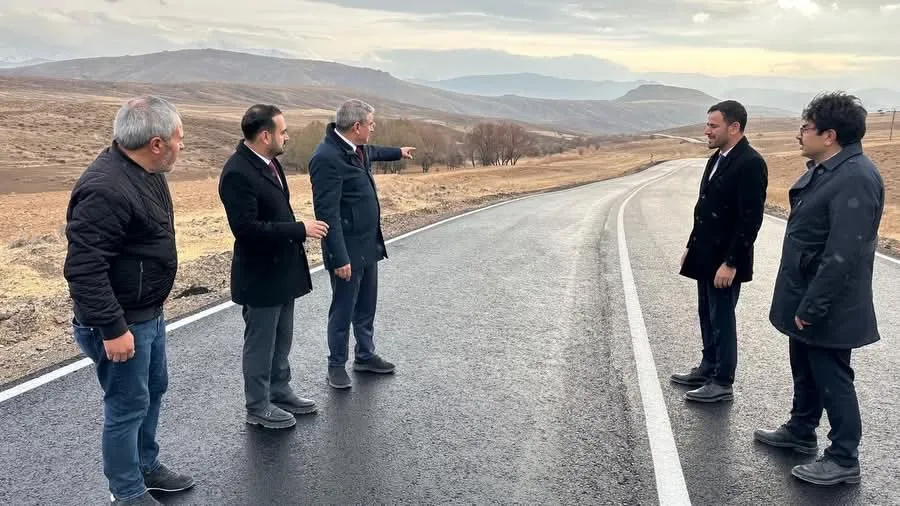 UZKURT: “KÖYLERİMİZE KONFORLU VE GÜVENLİ ULAŞIM SAĞLADIK”