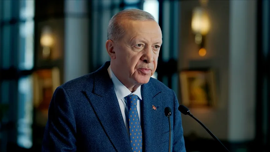 ERDOĞAN: SURİYELİ KARDEŞLERİMİZİN ZORLUKLARA RAĞMEN KATETTİĞİ YOLU TAKDİRLE VE MEMNUNİYETLE KARŞILIYORUZ