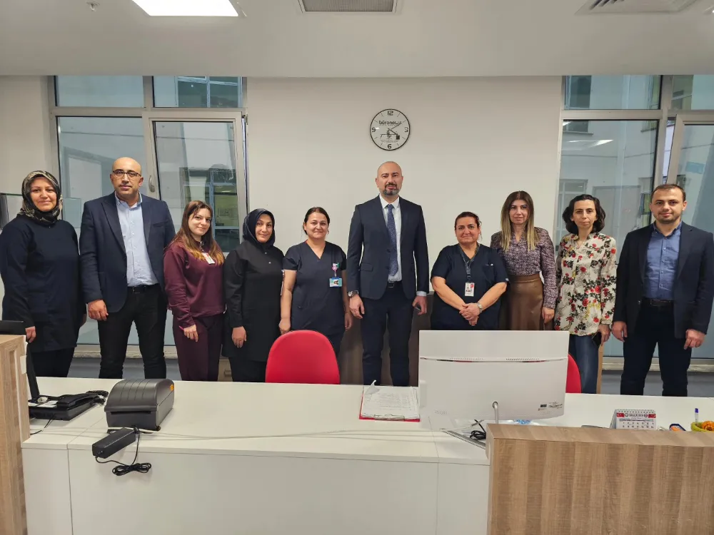 NİĞDE’DE HASTA MEMNUNİYETİYLE ÖNE ÇIKAN SERVİSLERE TEŞEKKÜR