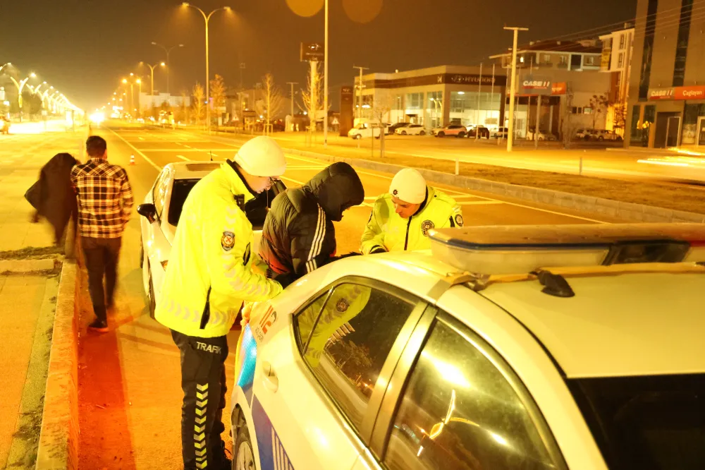 Üçüncü kez alkollü yakalanan sürücünün ehliyetine 5 yıl el konuldu